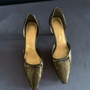 Naturalizer snake skin kitten heels